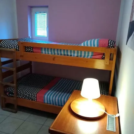 With A Parking Space Strmac, Labin - 16505 Daire